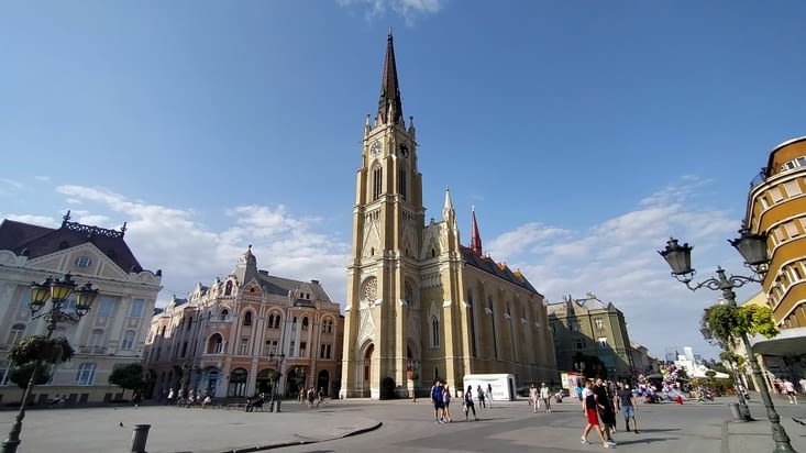 Église du Nom-de-Marie de Novi Sad