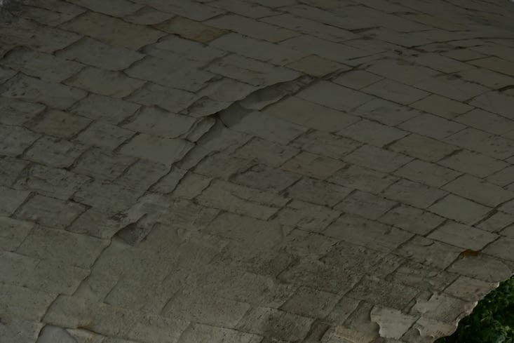 Néanmoins des fissures sont apparues