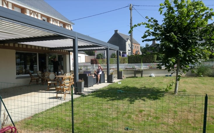 Rencontre avec Un café, bar, épicerie