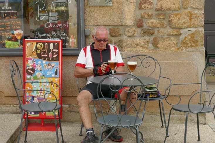 Il a retrouvé le sourire le monsieur