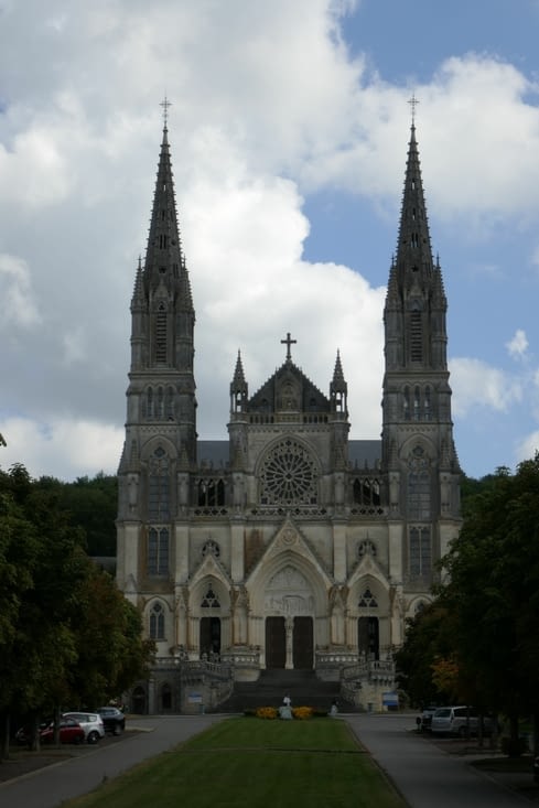 Le sanctuaire Notre Dame de Montligeon