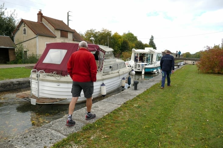 Du coup, frustrés on repart