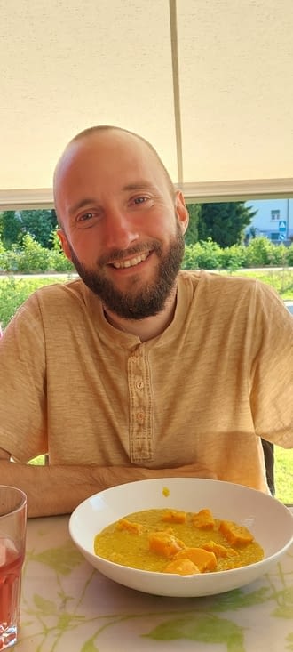 Au souper: curry de lentilles aux patates douces, made by the chef Damien: excellent!