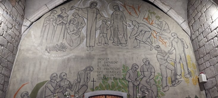 A l'église repose Saint Bénilde, saint patron des accordéonistes (là aussi, je raconterai.