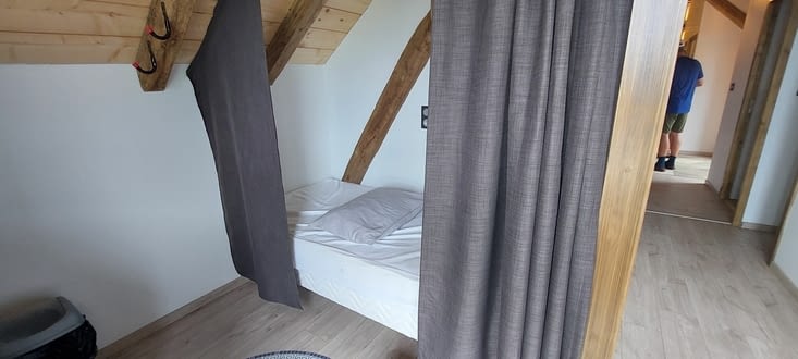 Très beau gîte,  tout neuf,  Vincent l'a ouvert en mai