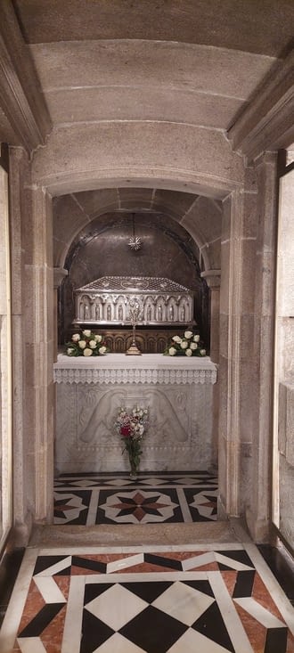 Le tombeau de St Jacques...
