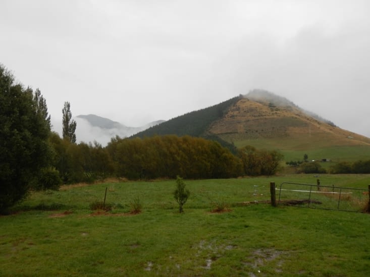 Camping gratuit au coeur des montagnes.