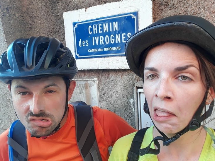 La rue où se situe notre chambre d'hôtes ;-)