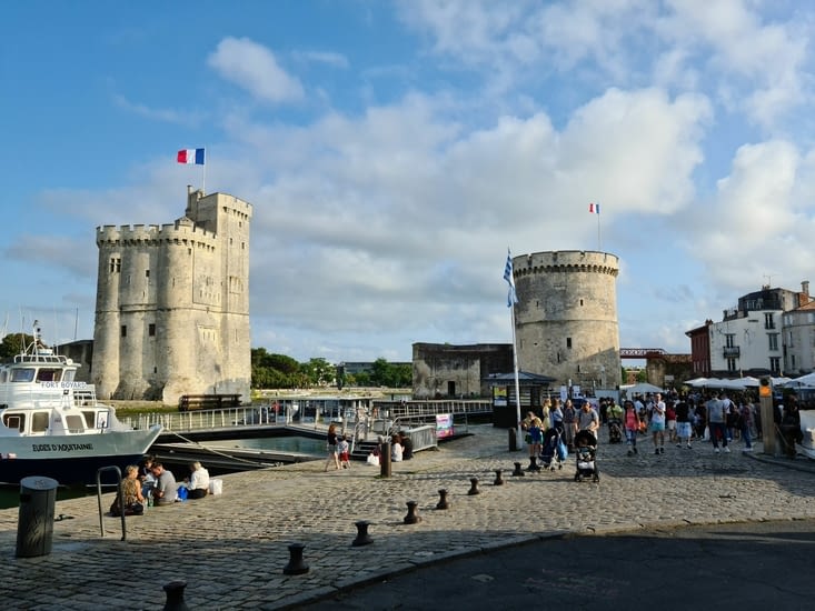 Tour Saint-Nicolas et Tour de la Chaîne