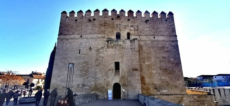 Tour de la calahorra