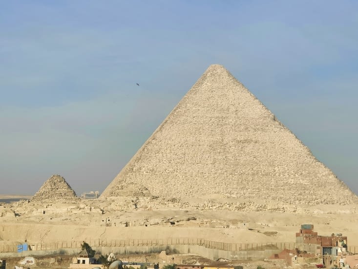 Toujours une belle vue sur les pyramides