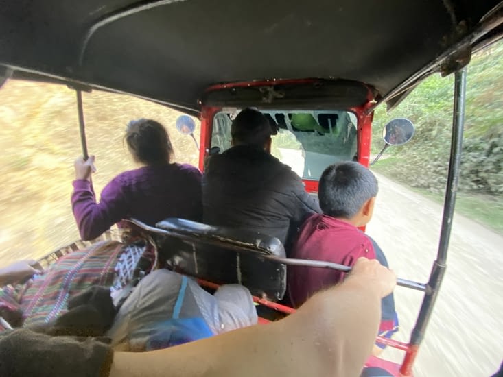 Tuktuk bien rempli