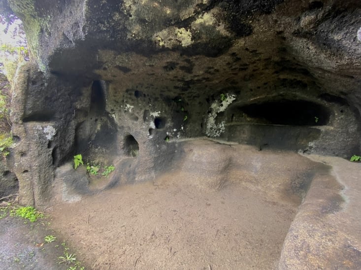 La cave des premiers habitants de l’île