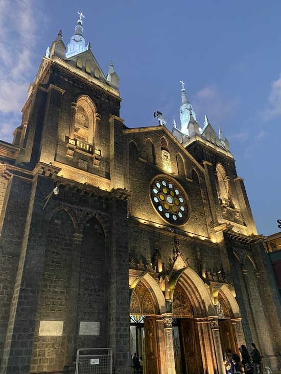 La basilique de Baños