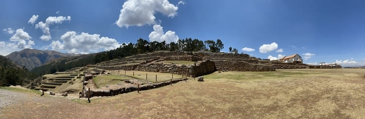 Une vue d’ensemble du site archéologique