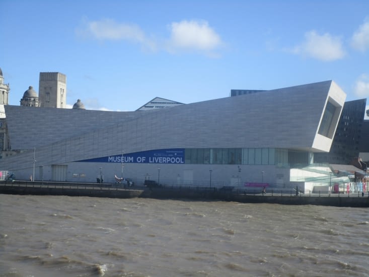 l'architecture du musée de Liverpool : moderne !