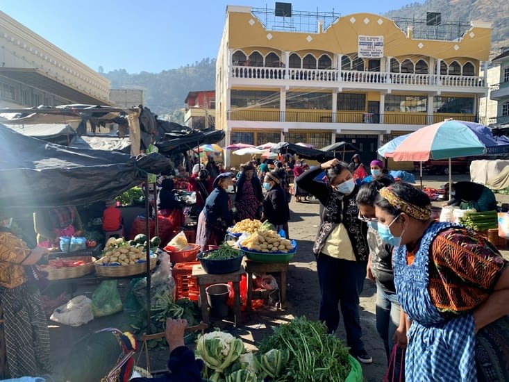 Les marchés toujours très animés