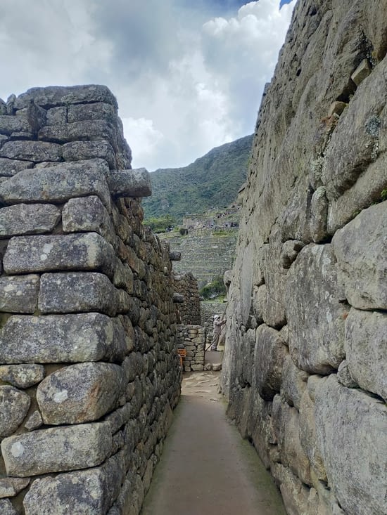 Les murs de la cité inca