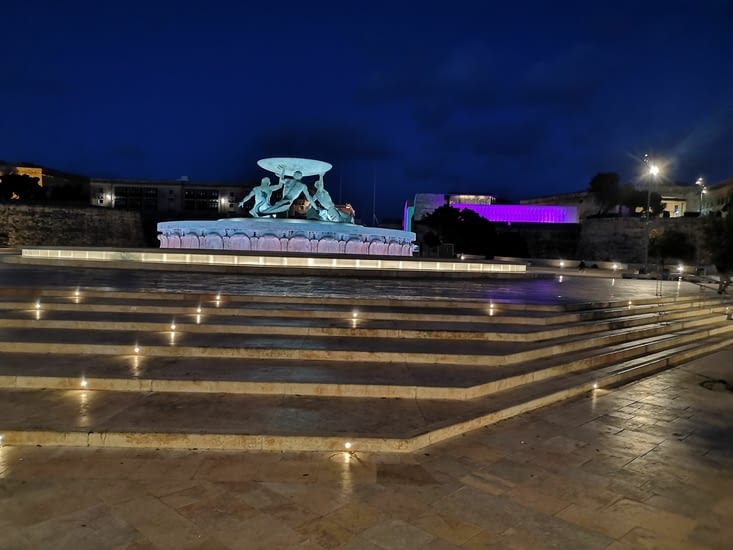 A l'entrée de La Valette, à proximité du terminal des bus