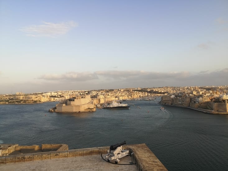 Point de vue sur les 3 Cités depuis le Upper Barraka Garden