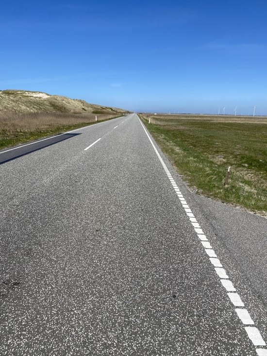 … alternant avec l’espace indéfini.