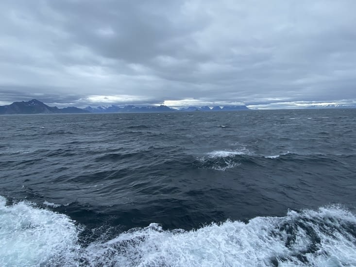 La mer, le ciel, les montagnes, les embruns…. tout est là.