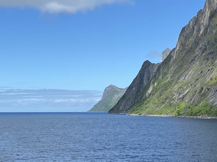 Les paysages saisissants et enchanteurs se succèdent alors comme en un festival