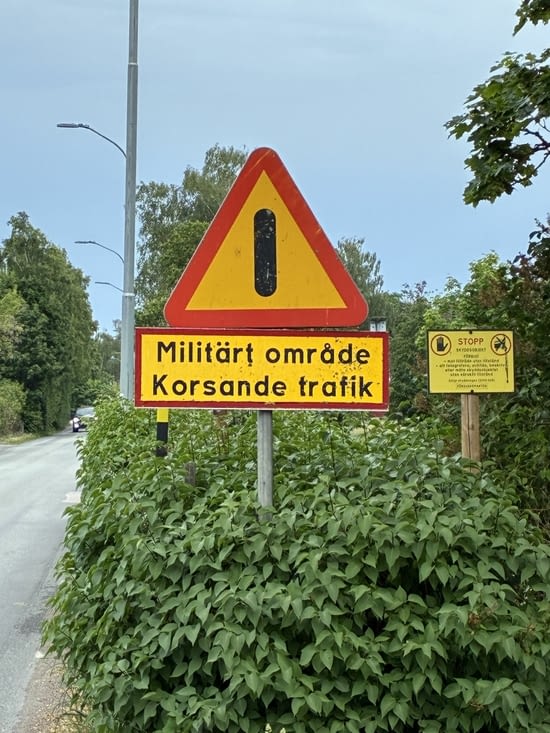 Avertissement ferme