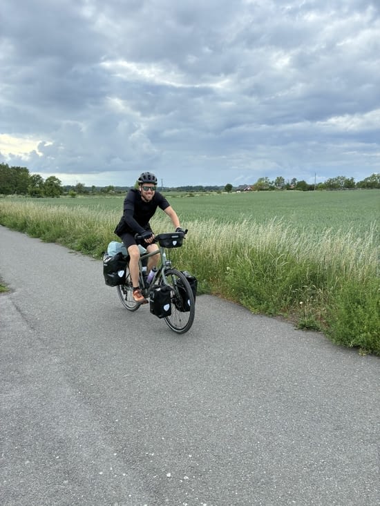 Nous reprenons la route.