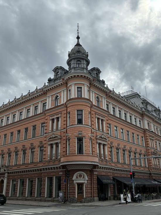 … style que les Finlandais aiment particulièrement,…