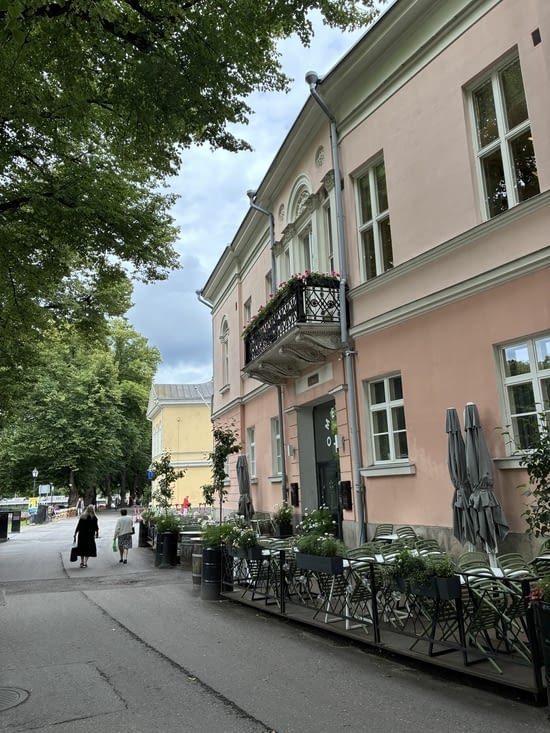 Le lendemain, visite de cette ville qui fut la capitale de la Finlande.