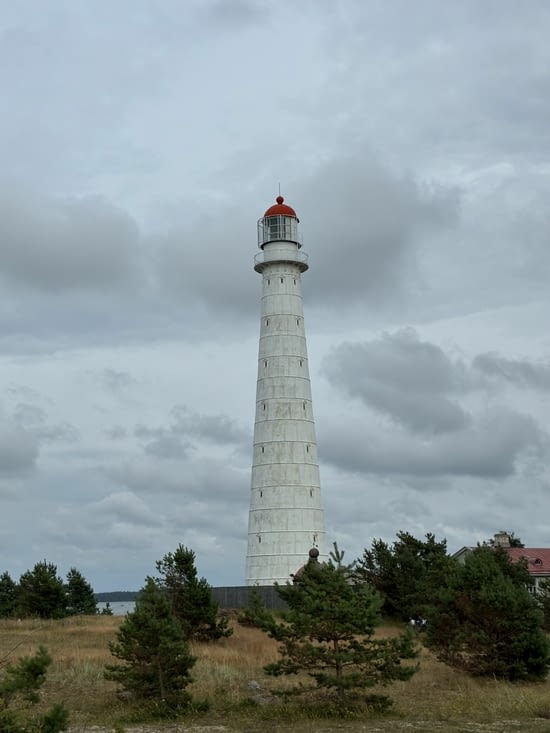 Mais les édifices les plus importants dans ce coin capital de la mer baltique….