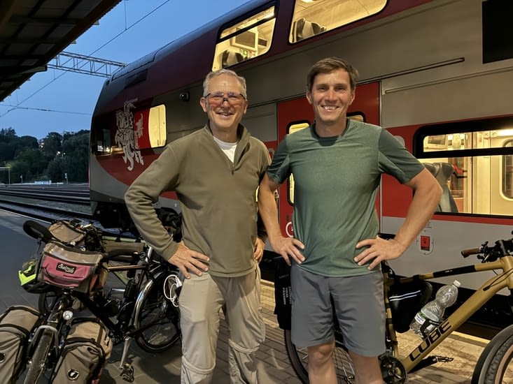 Mais le train favorise les rencontres….