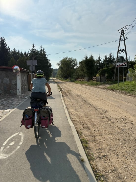 Chose exceptionnelle et qui valait la photo : la piste cyclable est meilleure que la route