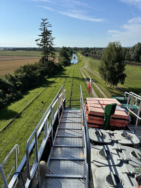 … et cela à cinq reprises !