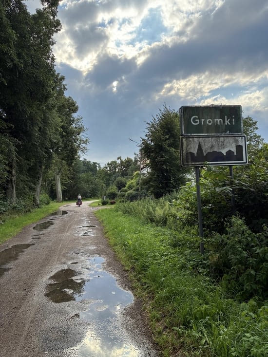 … nous arrivons à Kosni, hameau près de Gromki.