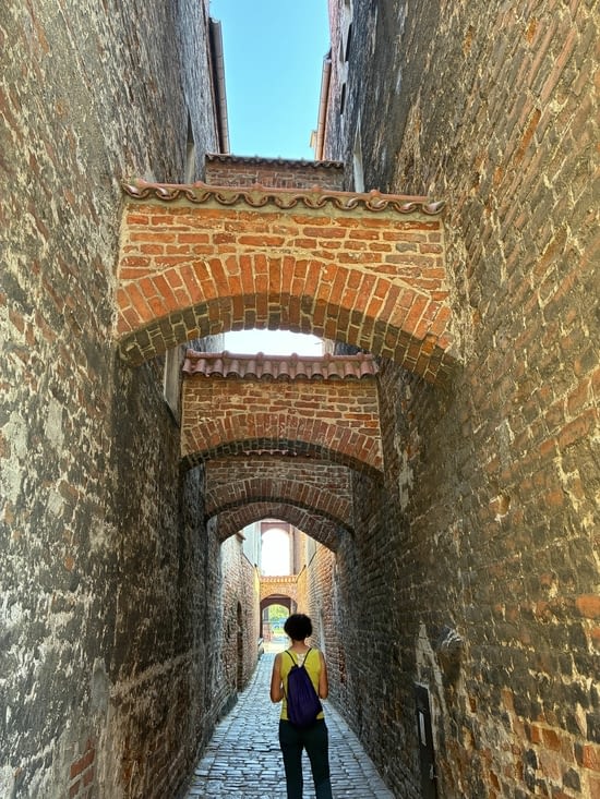 Cette ruelle médiévale….