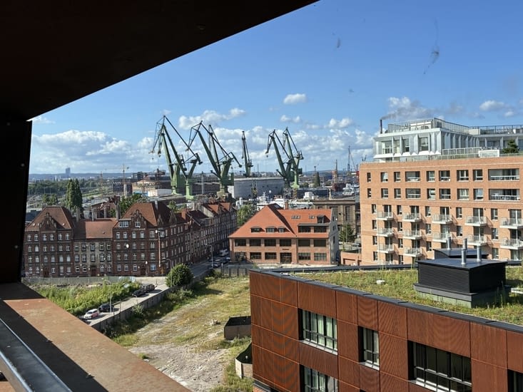 Implanté sur l’ancien chantier naval.