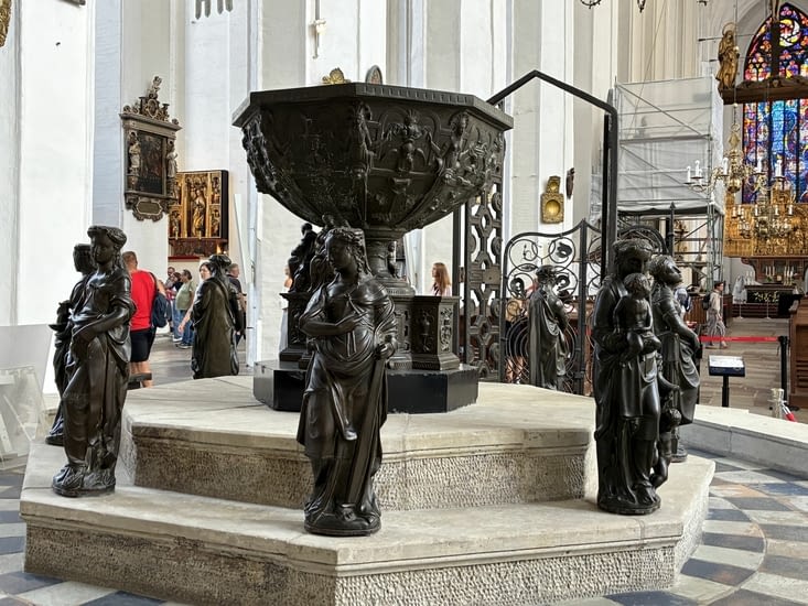 Son baptistère est fameux…