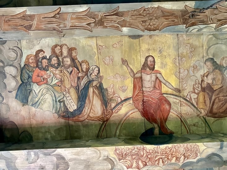 Le Christ en gloire vient, accompagné de sa mère, de Moïse…