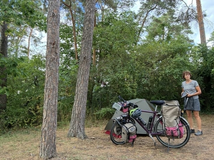 Jusqu’à un charmant camping au bord du lac Oberuckersee.