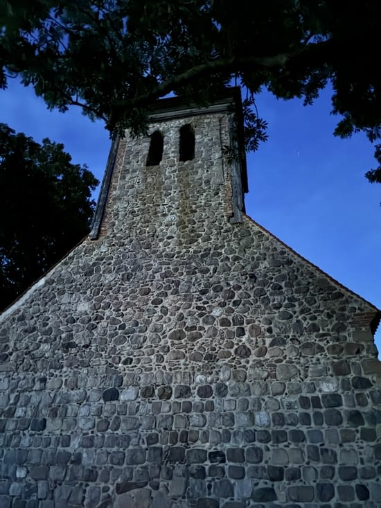 Nous n’oublierons ni Melzow ni cette église.