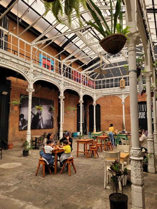 Notre petit café génial. <3 le gérant est incroyable et nous a expliqué tout sur son café