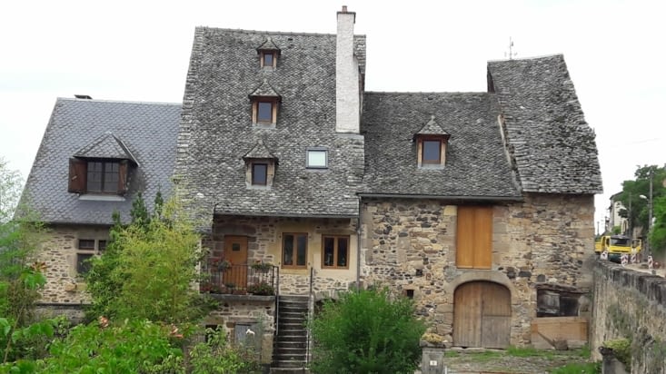 Bel ensemble architectural