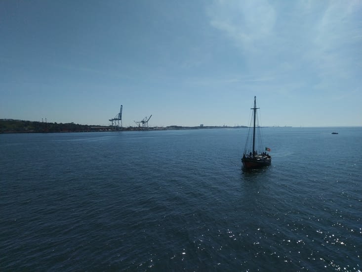 On s'échappe de Setubal en ferry !