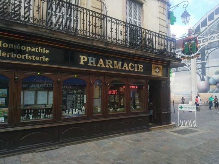Une pharmacie harrypotteresque