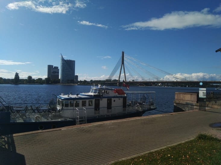 Le fleuve Daugava qui traverse Riga