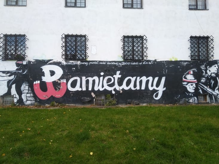 Peinture murale dans le centre de Warsaw