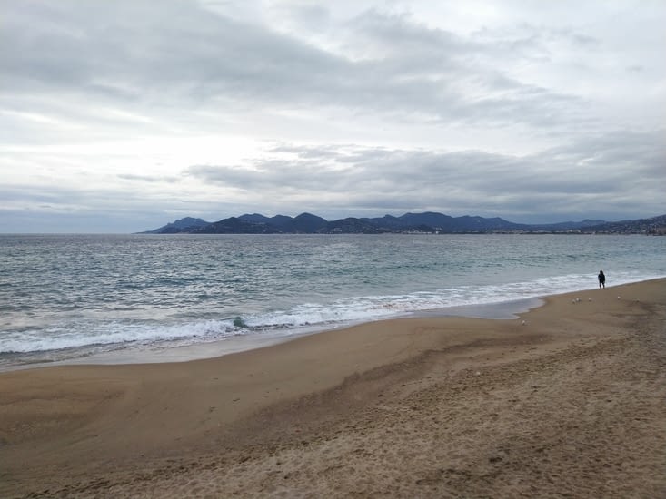 Vue des plages de Cannes