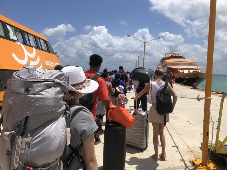 Ferry de Playa del carmen